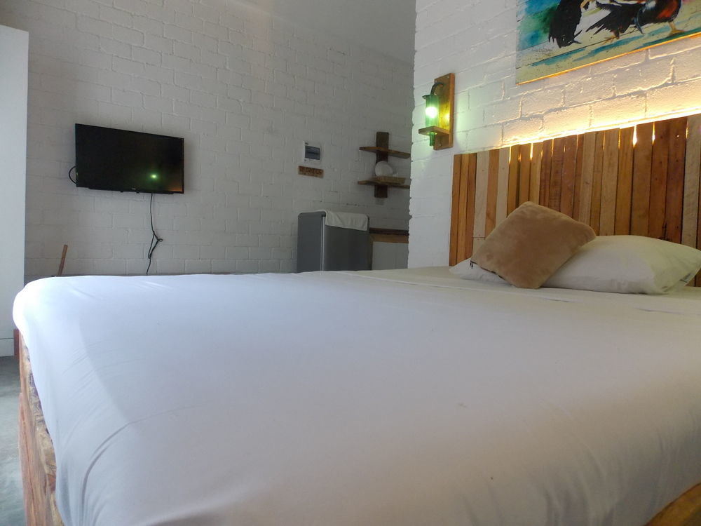 Serviced Apartments By Eco Hotel Bohol Đảo Đảo Panglao Ngoại thất bức ảnh