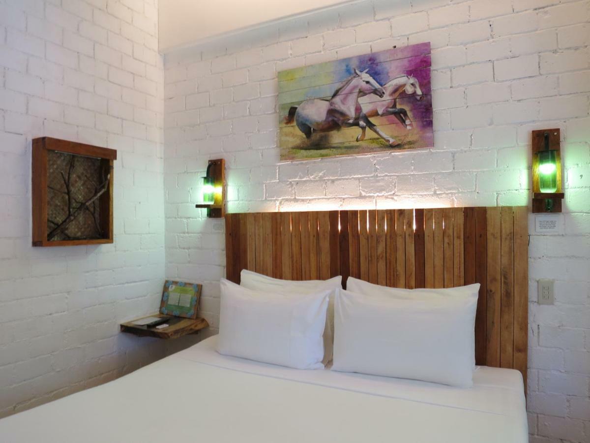 Serviced Apartments By Eco Hotel Bohol Đảo Đảo Panglao Ngoại thất bức ảnh